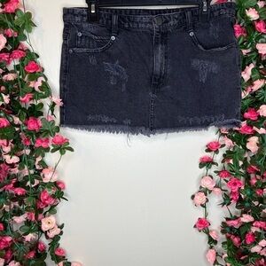 Free People Black Distressed Frayed Hem Denim Jean Skirt Women’s 6 Grunge